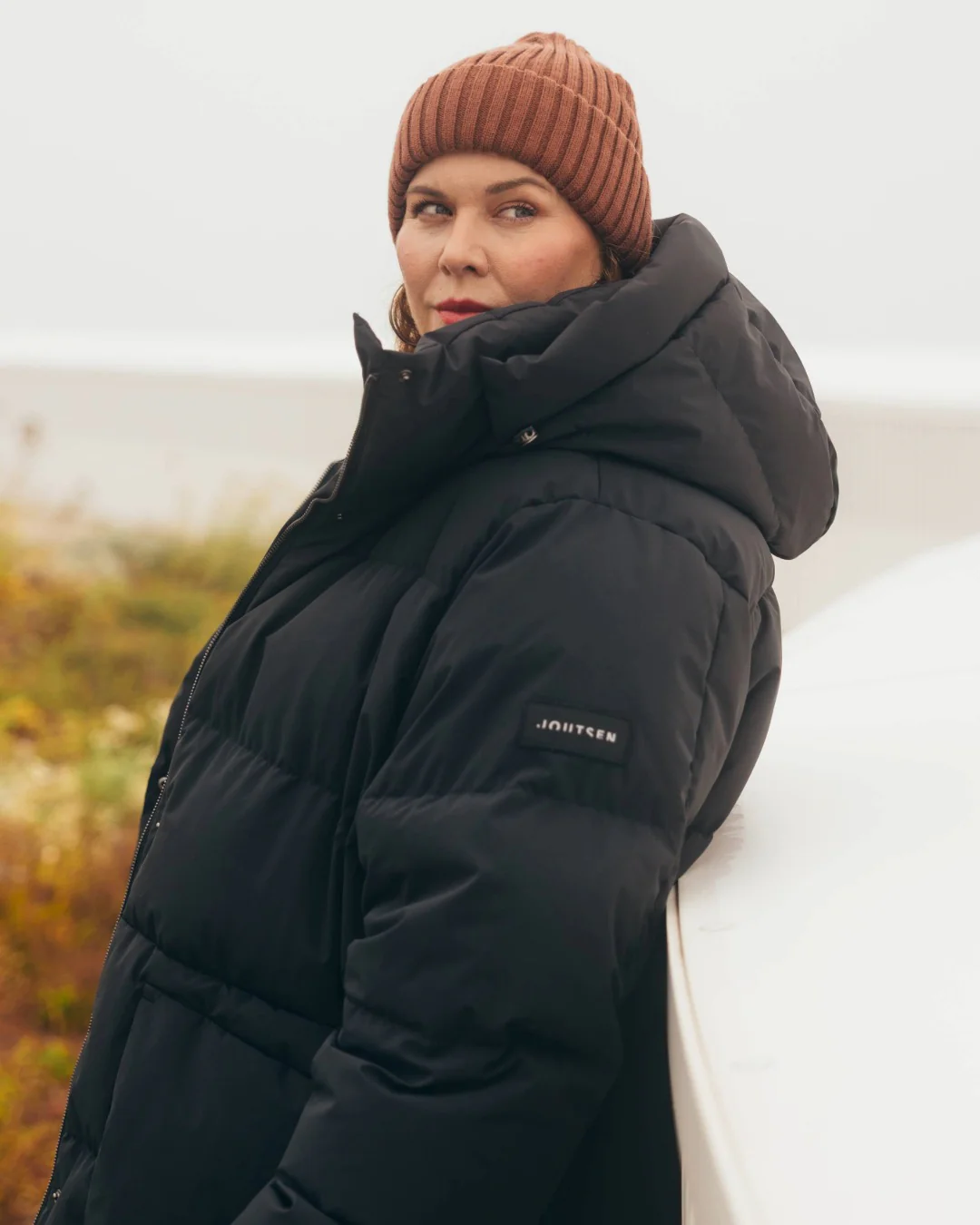 Siiri-untuvaparkatakki harmaanmusta - Image 3